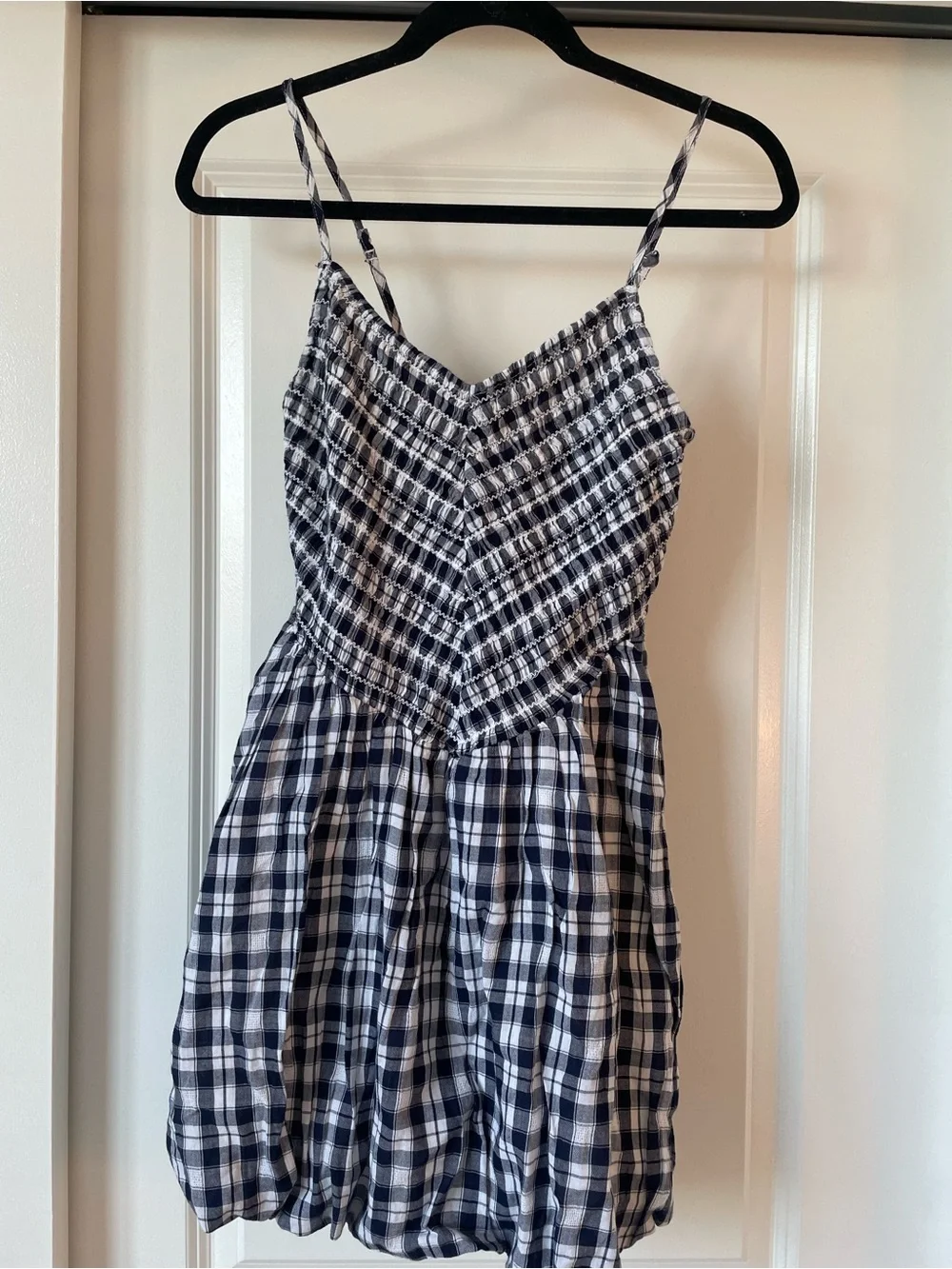LAST CHANCE‼️ AE Bella Bubble Mini Dress